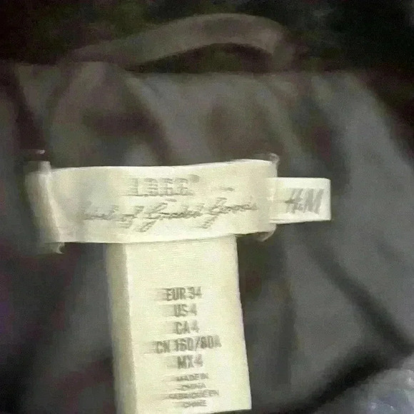 H&M (LOGG) Level of Grades Goods - Double Breasted Plaid Mid Length Coat. Size 4 - Picture 3 of 13